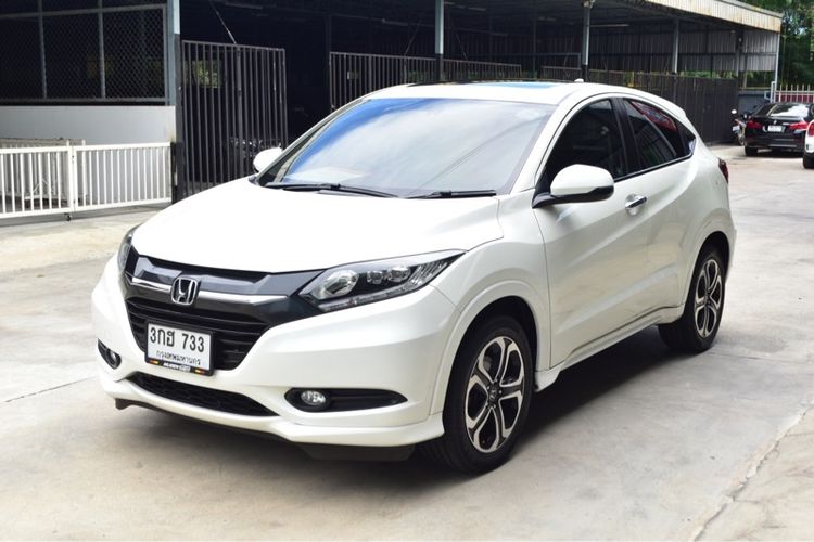 Honda HR-V 2015 1.8 EL Utility-car เบนซิน ไม่ติดแก๊ส เกียร์อัตโนมัติ ขาว รูปที่ 4
