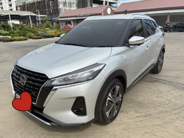 Nissan Kicks 2023 1.2 V เบนซิน บรอนซ์เงิน รูปที่ 2