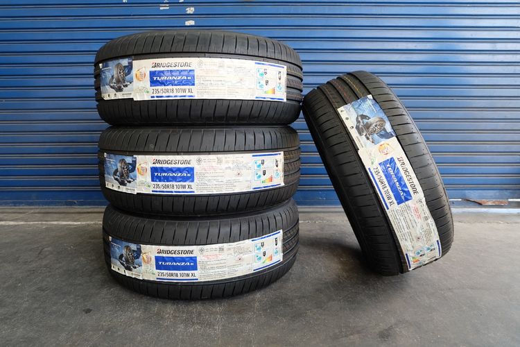 💙 ยางใหม่ Bridgestone รุ่น Turanza 6 ขนาด 235 50R18 ปี25 💙