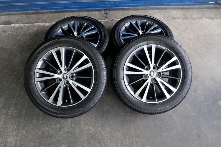 🚕 Altis 16 นิ้ว  + ยาง  Yokohama  E70  ขนาด  205 55R16  ปี24  ล้อสวยปิ๊ง  ดอกยางหนาๆ 