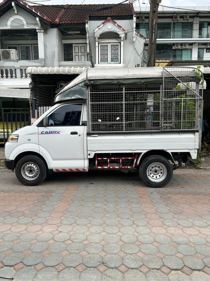 Suzuki Carry 2018 1.5 Pickup เบนซิน ไม่ติดแก๊ส เกียร์ธรรมดา ขาว รูปที่ 2