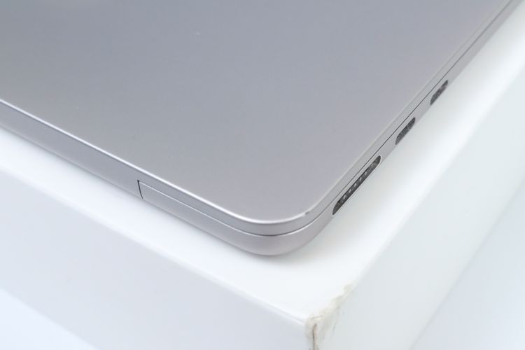 MacBook Air M2 13" 8.256GB  รูปที่ 16