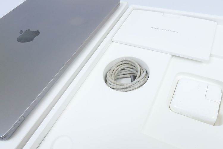 MacBook Air M2 13" 8.256GB  รูปที่ 17