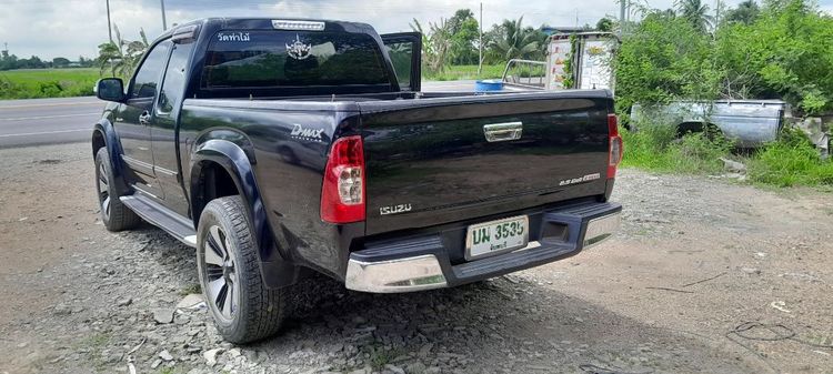 รถ Isuzu D-MAX 2.5 Hi-Lander สี ดำ