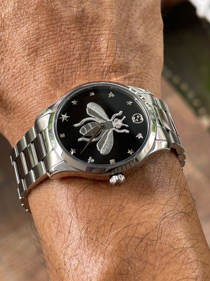 GUCCI G Timeless Bee 38MM Quartz SS Black Dial Men's Watch YA1264136 รูปที่ 15