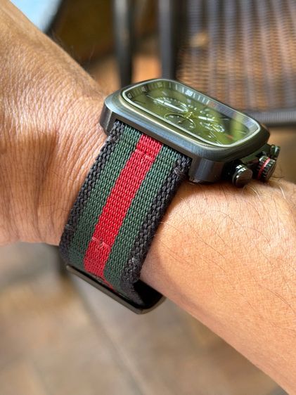 GUCCI Coupe 44 MM Chronograph Square Striped Nylon Strap Black Green Red YA131202 รูปที่ 16