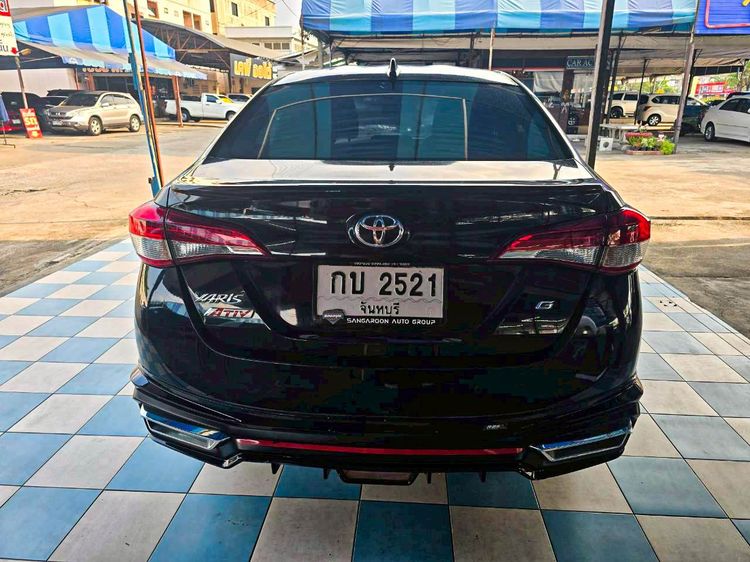Toyota Yaris ATIV 2017 1.2 G Sedan เบนซิน ไม่ติดแก๊ส เกียร์อัตโนมัติ ดำ รูปที่ 4