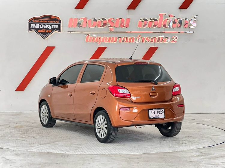 Mitsubishi Mirage 2017 1.2 GLX Sedan เบนซิน ไม่ติดแก๊ส เกียร์อัตโนมัติ ส้ม รูปที่ 4