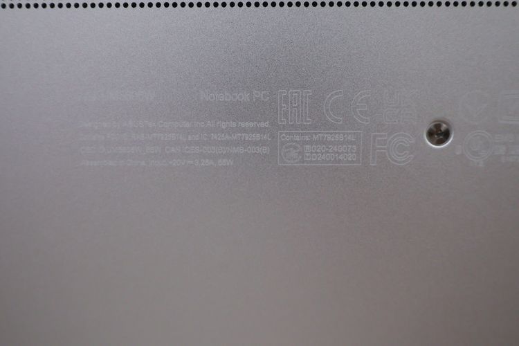 ASUS ZENBOOK S 16 OLED Ryzen AI 9 HX 370 RAM321TB รูปที่ 12