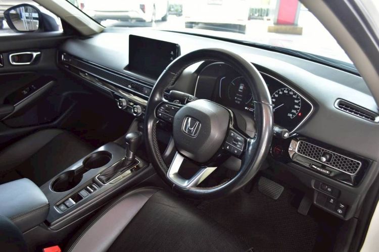 Honda Civic 2023 2.0 eHEV EL+ Sedan ไฮบริด เกียร์อัตโนมัติ ขาว รูปที่ 4