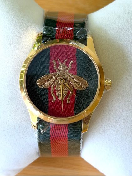 GUCCI G-Timeless Bee Gold Nylon Strap Green Red Swiss Quartz Watch YA126487B  รูปที่ 4