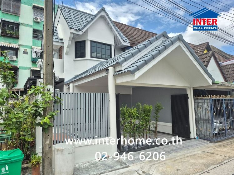ทาวน์เฮ้าส์ 2 ชั้น 25.4 ตร.ว. หมู่บ้านชวนชื่น บางเขน ซอย15-6 ซอยแจ้งวัฒนะ14 ถนนแจ้งวัฒนะ ถนนโกสุมรวมใจ เขตหลักสี่ กรุงเทพมหานคร
