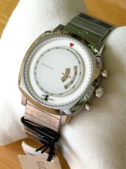 ขาว GUCCI Grip Chronograph Disney Mickey Mouse 40MM QTZ SS YLW- White Dial Men's Watch YA157306