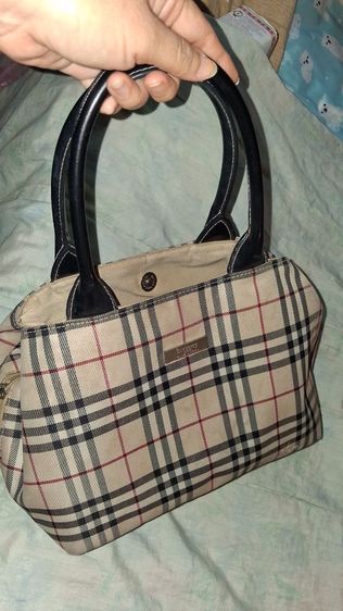 กระเป๋า Burberry  รูปที่ 2