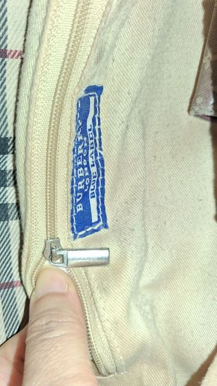 กระเป๋า Burberry  รูปที่ 6