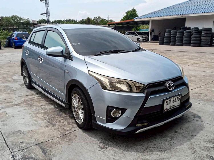 Toyota Yaris 2013 1.2 E Sedan เบนซิน ไม่ติดแก๊ส เกียร์อัตโนมัติ เทา รูปที่ 2