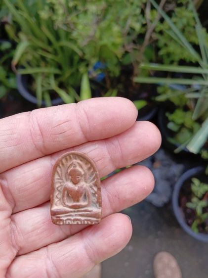 พระซุ้มกอกำแพงเพชรเก็บเก่านะคะสนใจทักมาได้นะคะ