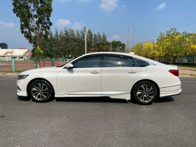 Honda Accord 2021 1.5 Turbo EL Sedan เบนซิน ไม่ติดแก๊ส เกียร์อัตโนมัติ ขาว รูปที่ 4