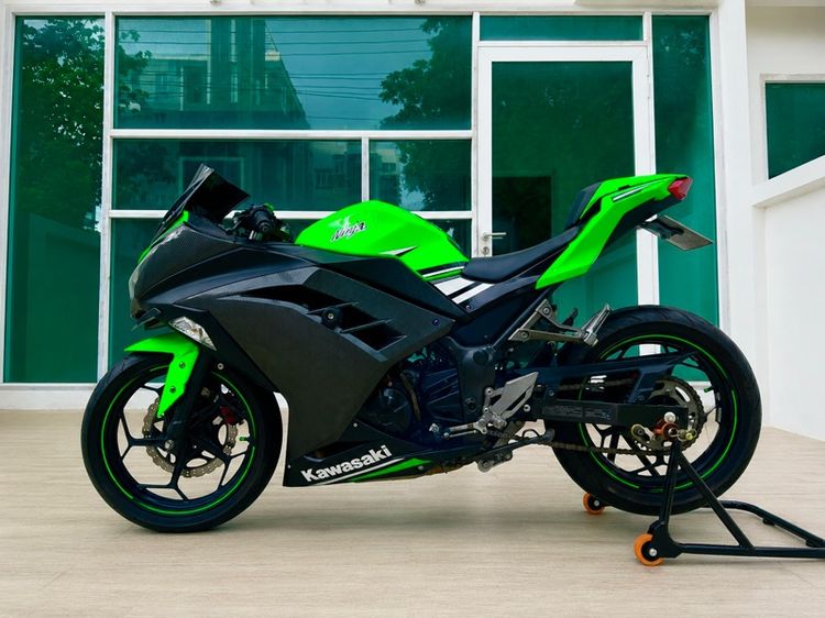 Kawasaki Ninja 300 รถปี 2015 รูปที่ 6