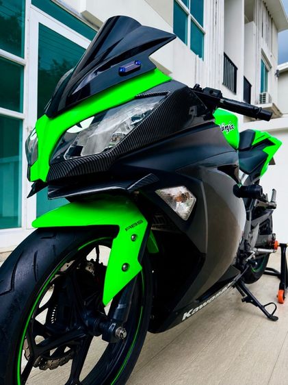 Kawasaki Ninja 300 รถปี 2015 รูปที่ 2