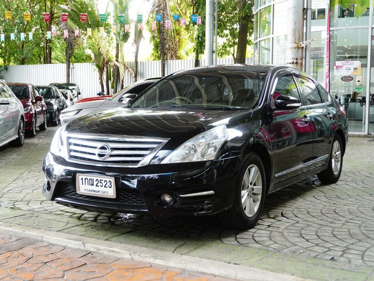 รถ Nissan Teana 2.0 200 XL สี ดำ