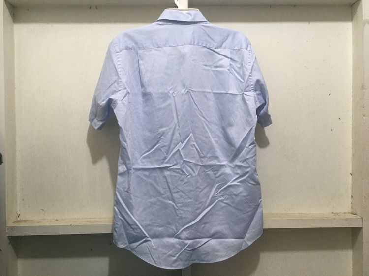 เสื้อเชิ้ต แบรนด์ UNIQLO สีฟ้าอ่อน รูปที่ 2