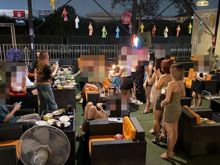 เซ้งร้านอาหาร ร้านสวย ทำเลดีมาก มีลูกค้าประจำ ย่านพระราม 2 รูปที่ 3