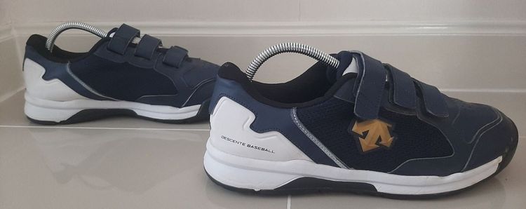 รองเท้า Descente basrball สีน้ำเงิน แถบทอง ขนาด EU 42.5 ความยาว 27.5 ซม.  รูปที่ 10