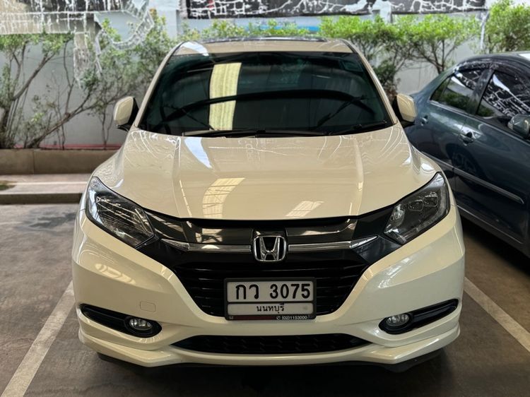 รถ Honda HR-V 1.8 EL สี ขาว