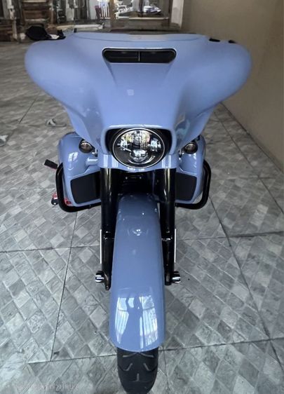 Harley Davidson Street Glide ขายHarley-Davidson ELECTRA GLIDE 2020 สีดำ(wrapเทา) สภาพสวยจัด ไมค์น้อย ขายพร้อมป้ายสวย เพียง 899,000 บาท