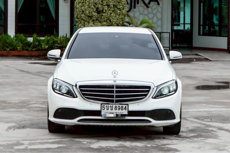รถ Mercedes-Benz C-Class C220 สี ขาว