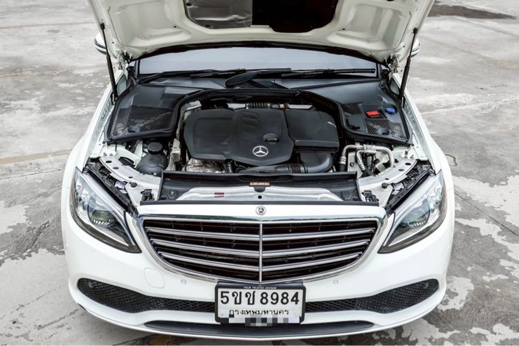 Mercedes-Benz C-Class 2019 C220 Sedan ดีเซล ไม่ติดแก๊ส เกียร์อัตโนมัติ ขาว รูปที่ 4