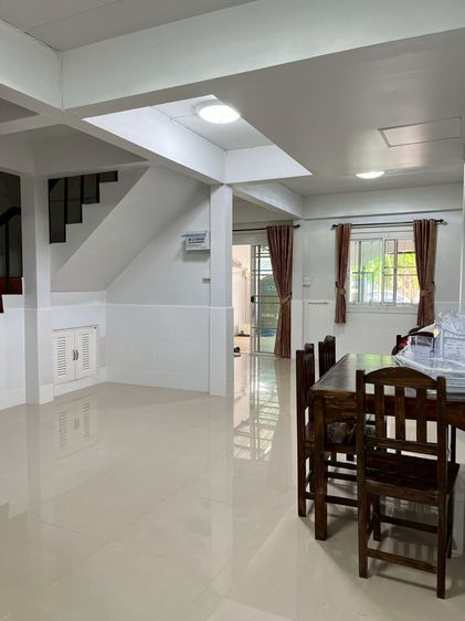 มีบางส่วน 2012 ให้เช่าทาวน์โฮม 2 ชั้นใกล้สนามบินเชียงใหม่ รูปที่ 2