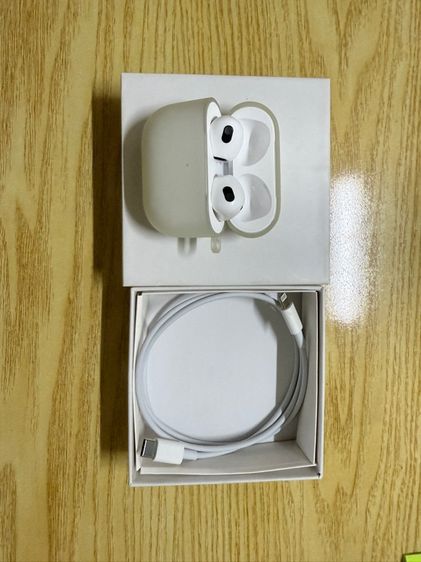 AirPods 3 หูฟังใช้งานปกติ รูเสียบชาจเอาไปซ่อมเองได้เลย รูปที่ 3