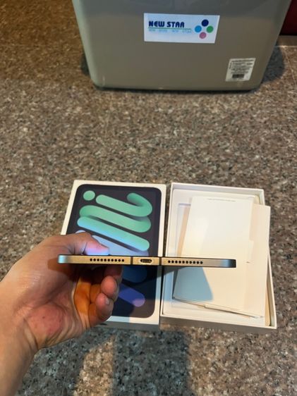 ขายๆๆถูกๆiPadMini6สีดำและขาว64กิ๊กWifi Celluer ใส่ซิมได้มีกล่องจอไม่เหลืองหายากคับสภาพสวยๆใช้งานดีถูกๆ รูปที่ 4