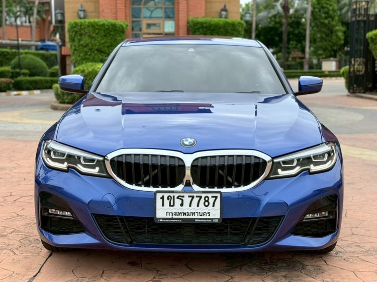 BMW Series 3 2021 330e Sedan เบนซิน เกียร์อัตโนมัติ น้ำเงิน รูปที่ 2