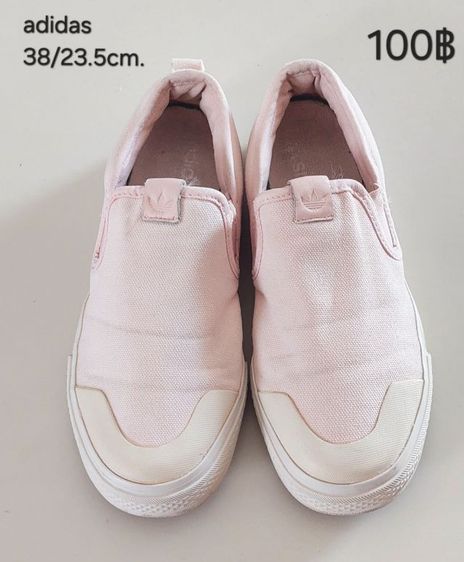 รองเท้าadidas