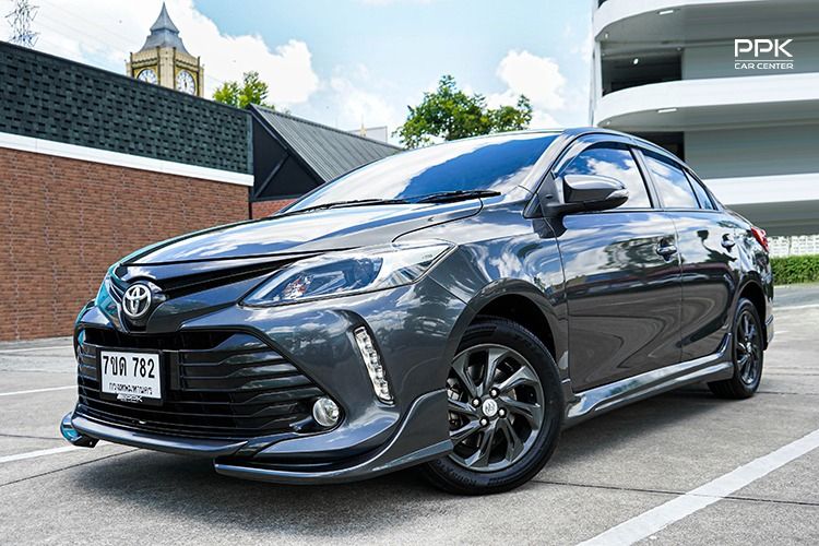 Toyota Vios 2022 1.5 Mid Sedan เบนซิน ไม่ติดแก๊ส เกียร์อัตโนมัติ เทา