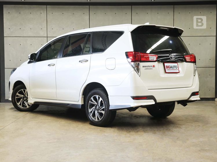 Toyota Innova 2021 2.8 Crysta Utility-car ดีเซล ไม่ติดแก๊ส เกียร์อัตโนมัติ ขาว รูปที่ 3