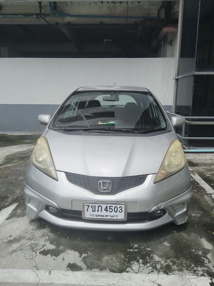 Honda Jazz 2010 1.5 V i-VTEC Sedan เบนซิน ไม่ติดแก๊ส เกียร์อัตโนมัติ เทา รูปที่ 3