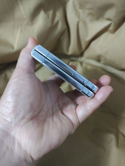 samsung  Z Filp5 แรม8รอม256สภาพสวยมีแค่เครื่องค่ะ รูปที่ 8