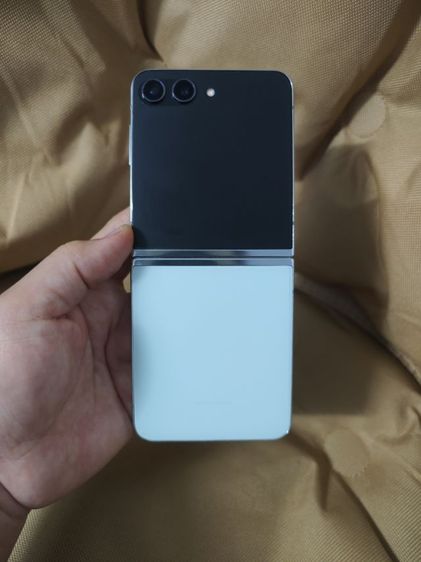samsung  Z Filp5 แรม8รอม256สภาพสวยมีแค่เครื่องค่ะ รูปที่ 3
