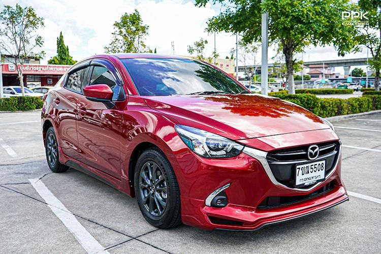 Mazda Mazda 2 2019 1.3 High Connect Sedan เบนซิน ไม่ติดแก๊ส เกียร์อัตโนมัติ แดง รูปที่ 3