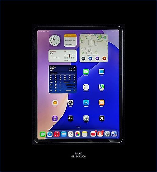 Apple 256 GB iPad Air 13"(M3) 256GB - Wi-Fi + Cellular  ยังมีประกันศูนย์ สภาพดี สวย ใช้น้อยครับ เครื่องใช้คนเดียวไม่เคยเปลี่ยนมือ อยู่แถว BTS อ่อนนุชครับ