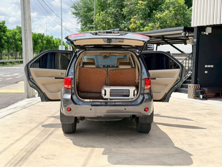 Toyota Fortuner 2007 2.7 V 4WD Utility-car เบนซิน ไม่ติดแก๊ส เกียร์อัตโนมัติ เทา รูปที่ 2