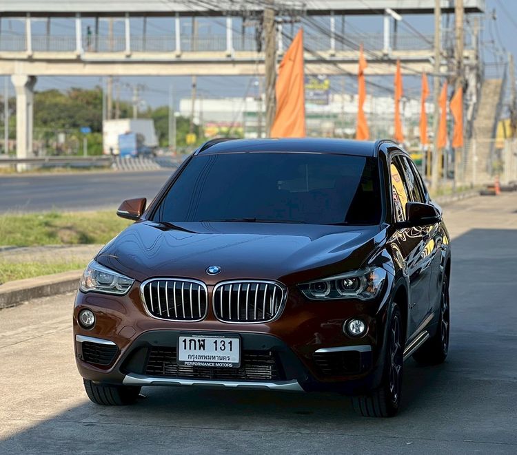 BMW X1 2017 2.0 sDrive18i M Sport Utility-car เบนซิน เกียร์อัตโนมัติ น้ำตาล