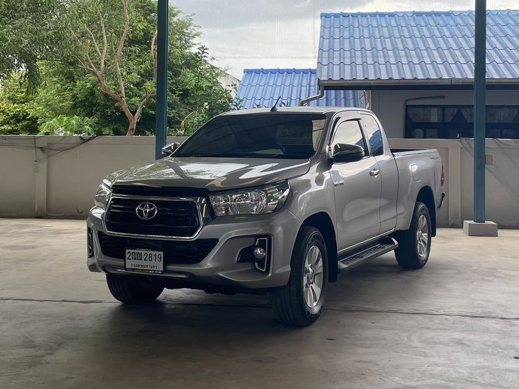 Toyota Hilux Revo 2018 2.4 E Prerunner Pickup ดีเซล ไม่ติดแก๊ส เกียร์ธรรมดา บรอนซ์เงิน