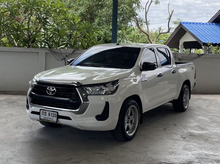 รถ Toyota Hilux Revo Double Cab 2.4 Entry Z Edition สี ขาว
