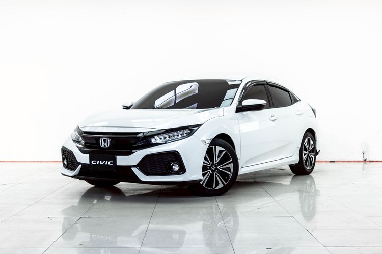 รถ Honda Civic 1.5 Turbo สี ขาว