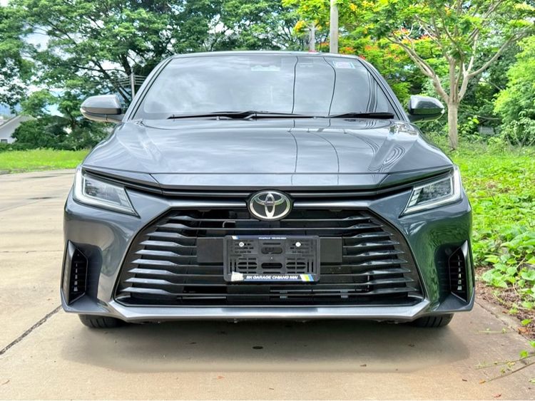 Toyota Yaris ATIV 2023 1.2 Smart Sedan เบนซิน เกียร์อัตโนมัติ เทา